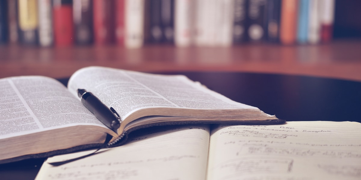 The Essential Guide to Citations in Academic Writing: Why They Matter & How to Get Them Righ